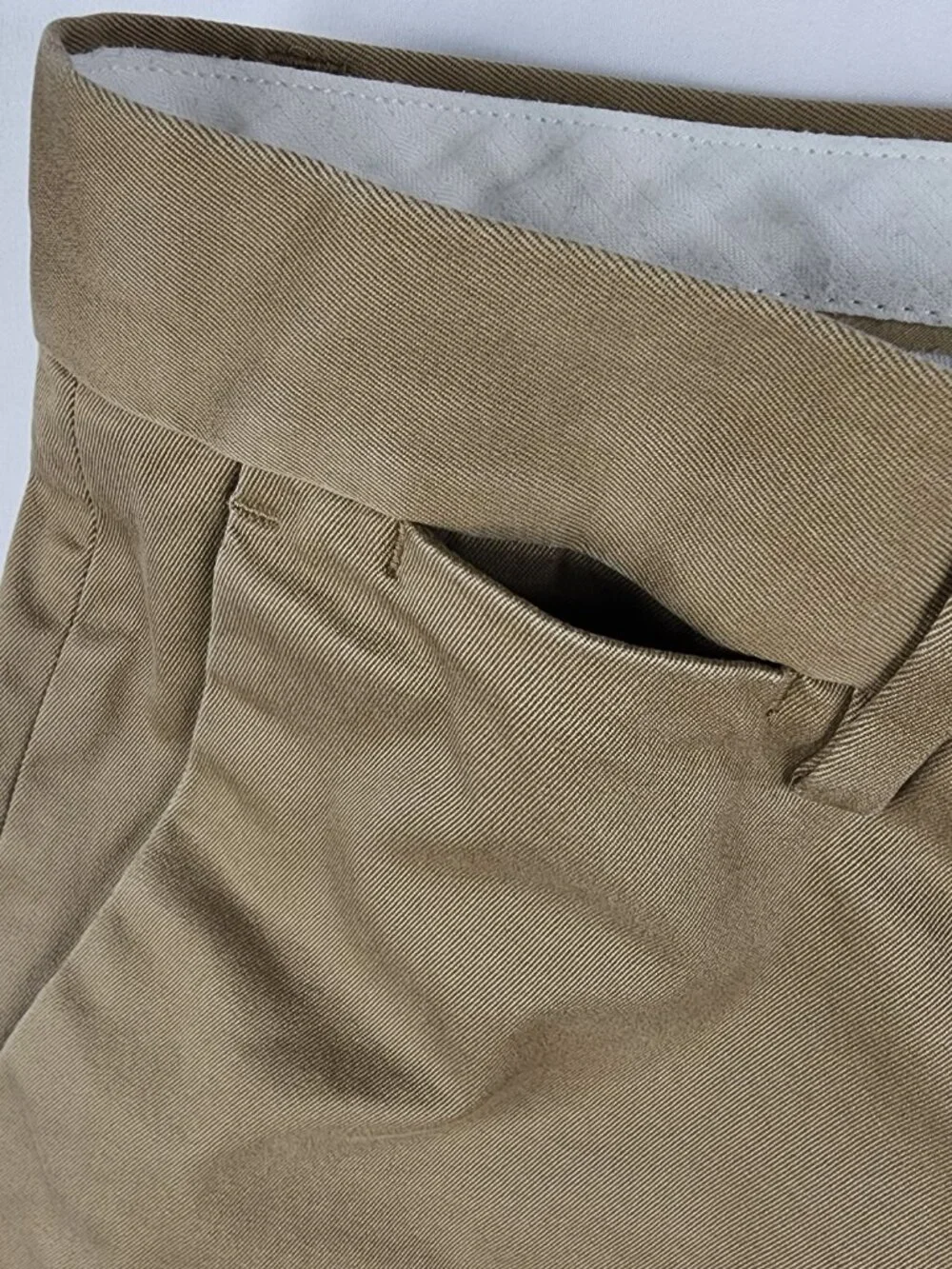 Banana Republic Mens 30x32 Tan Beige Aiden Chino Performance Comfort Pants EX